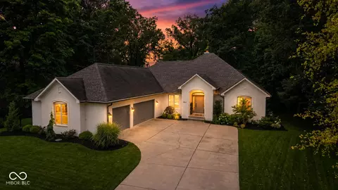 6012 Timberbend Dr, Avon, IN 46123