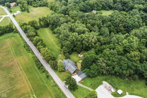 4122 N 500 E, Shelbyville, IN 46176