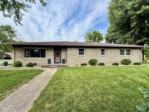 1108 Rogers Dr, Plainfield, IN 46168