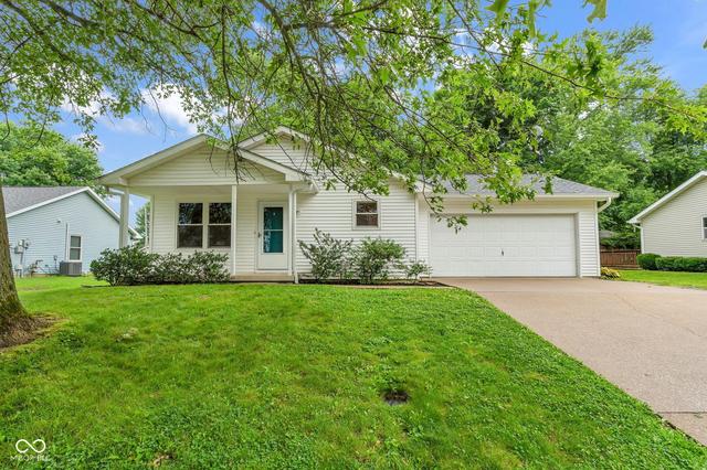 140 Woodhaven Dr, Greencastle, IN 46135