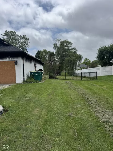 1675 E Jefferson St, Franklin, IN 46131