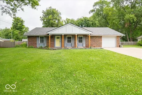 1150 E Adams Dr, Franklin, IN 46131