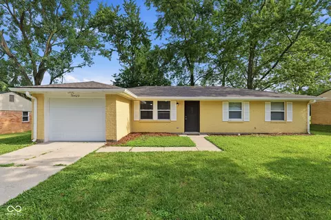 10423 Chris Dr, Indianapolis, IN 46229
