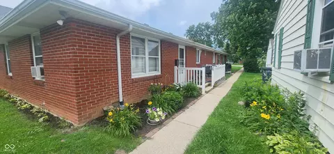 1328 S G St, Elwood, IN 46036