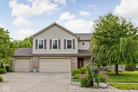 13 Somerset Cir, Brownsburg, IN 46112