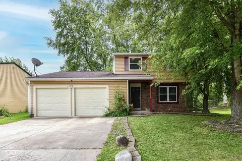 11339 E St Joseph St E, Cumberland, IN 46229