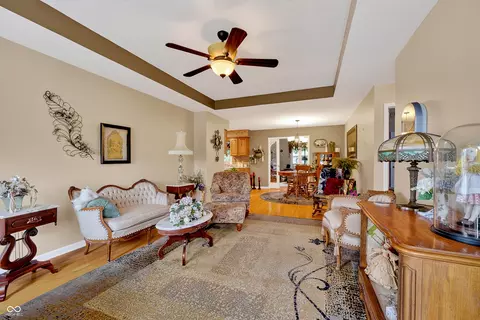 Living - 175 Warwick Way, Pendleton, IN 46064 photo 3 of 5