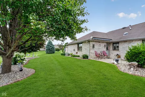 Exterior - 175 Warwick Way, Pendleton, IN 46064 photo 6 of 10