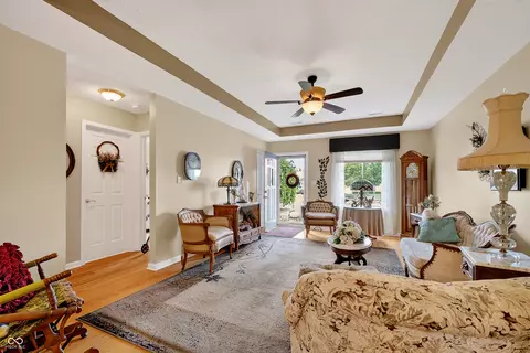 Living - 175 Warwick Way, Pendleton, IN 46064 photo 1 of 5