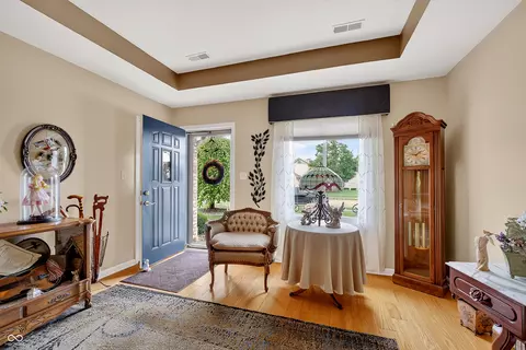 Entry Way - 175 Warwick Way, Pendleton, IN 46064 photo 1 of 1