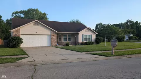5065 Emmert Dr, Indianapolis, IN 46221