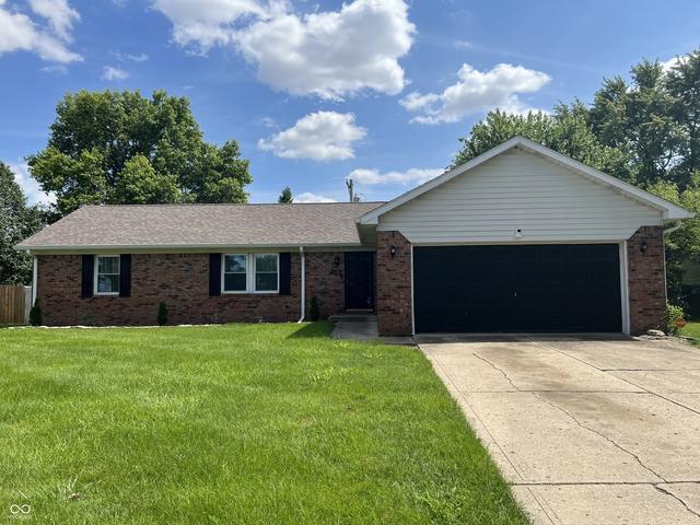 249 Lori Ann Dr, Whiteland, IN 46184