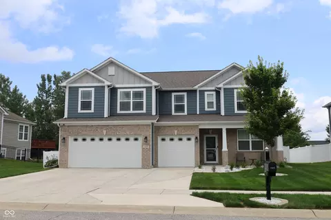 13875 N Honey Creek Dr, Camby, IN 46113
