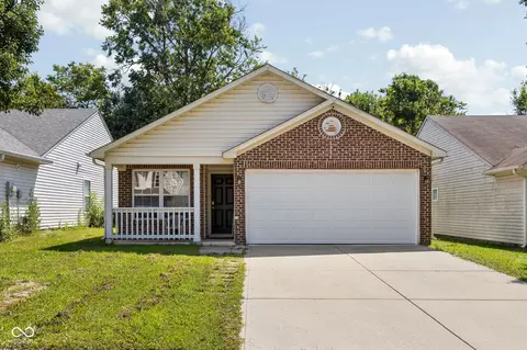 8203 Lake Tree Ln, Indianapolis, IN 46217