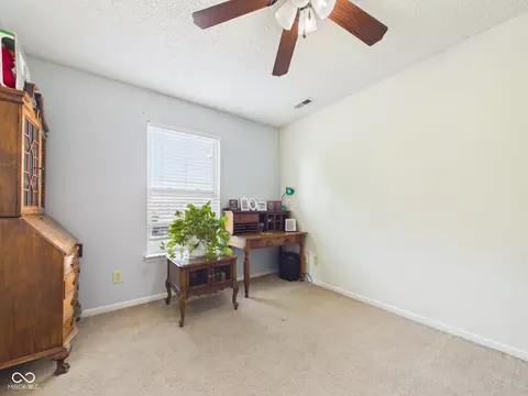 Bedroom - 9542 W Constellation Dr, Pendleton, IN 46064 photo 6 of 10
