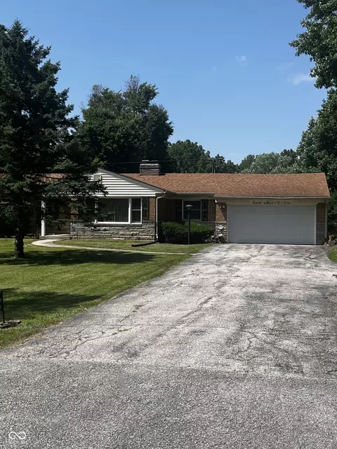 4806 Staughton Dr, Indianapolis, IN 46226