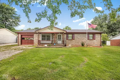 618 Meadows Dr, Mooresville, IN 46158