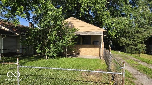 2164 N Dequincy St, Indianapolis, IN 46218