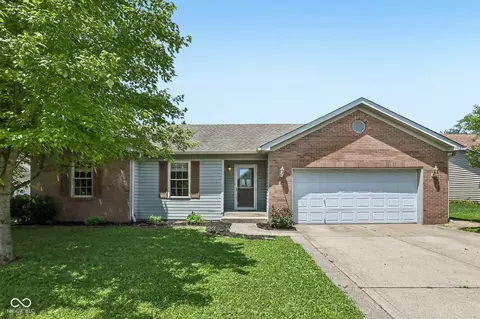 56 Clear Spring Ln, Trafalgar, IN 46181