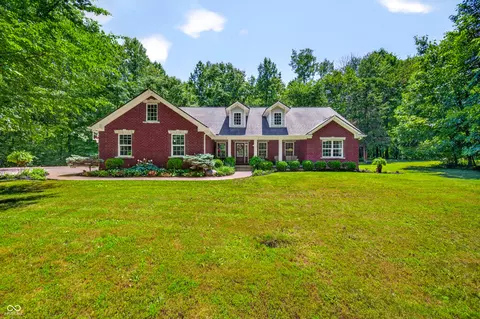 7197 E Pine Needle Ln, Morgantown, IN 46160
