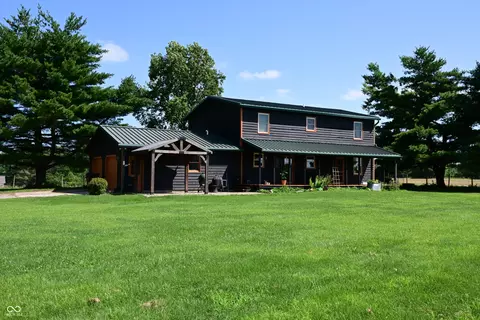 7656 Becks Grove Rd, Freetown, IN 47235