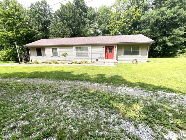 1825 Pea Ridge Rd, Spencer, IN 47460