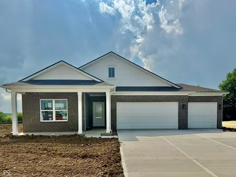 2308 Nampa Dr, Whitestown, IN 46075
