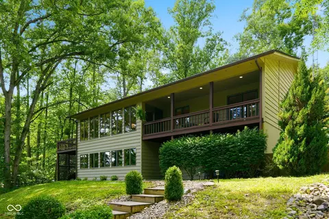7215 Lion Dr, Nineveh, IN 46164