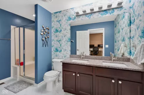 Bath - 13556 Alston, Fishers, IN 46037 photo 5 of 5