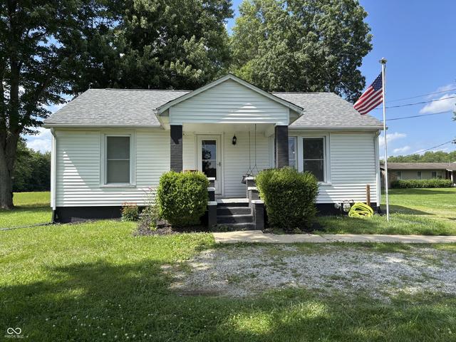 7150 W 450 S, Columbus, IN 47201