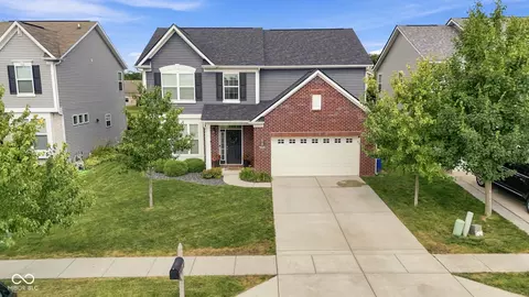 15120 Atkinson Dr, Noblesville, IN 46060