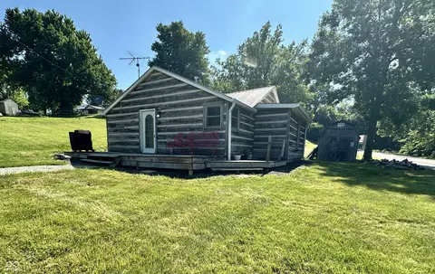 3484 E Mahalasville Rd, Martinsville, IN 46151