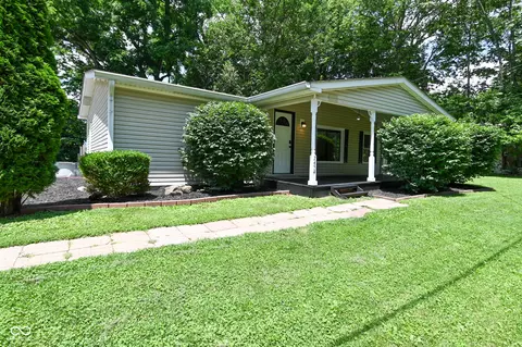 7454 W San Marco Dr, Fortville, IN 46040