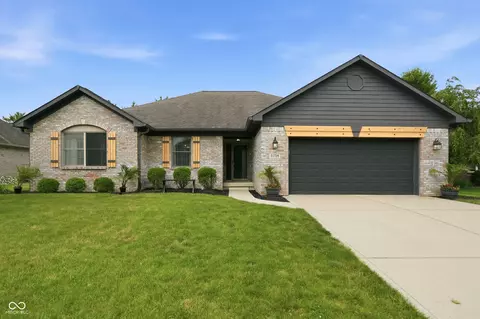 5054 Braemar St, Avon, IN 46123