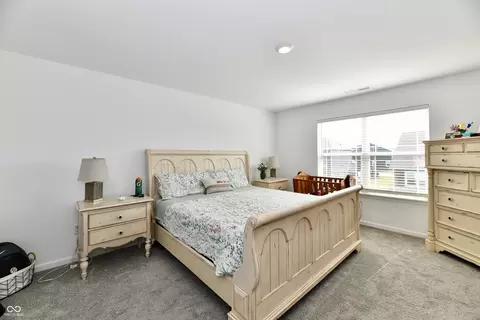 Bedroom - 678 Blackrock Dr, Pendleton, IN 46064 photo 2 of 11