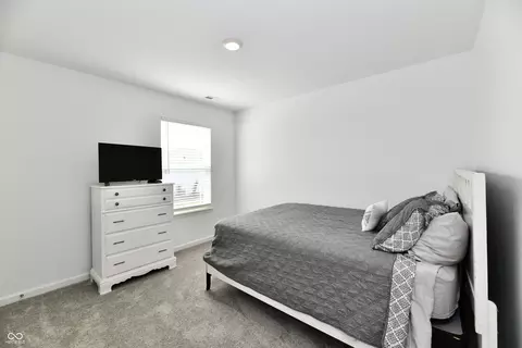 Bedroom - 678 Blackrock Dr, Pendleton, IN 46064 photo 10 of 11