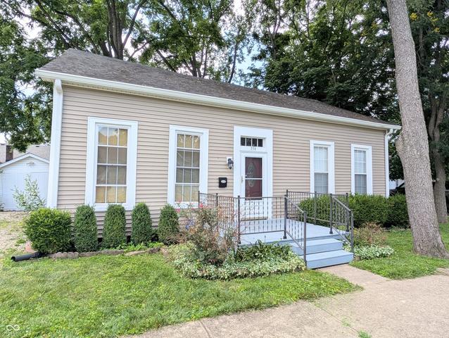 359 E Harrison St, Martinsville, IN 46151