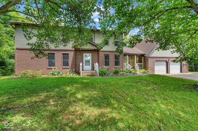8 Mill Spgs, Coatesville, IN 46121