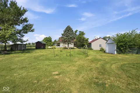 Exterior - 10271 S 550 E, Brook, IN 47922 photo 6 of 12
