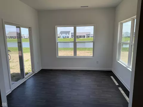 8176 Bearberry Ln, Pendleton, IN 46064 photo 3
