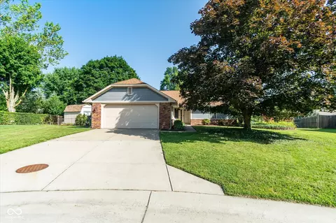 7514 Iron Horse Ln, Indianapolis, IN 46256