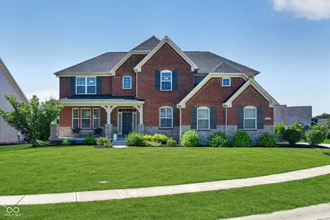 11137 Glen Avon Way, Zionsville, IN 46077