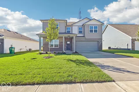 1093 Blackstone Ave, Franklin, IN 46131