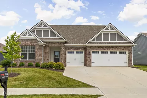 3762 Stable Ln, Bargersville, IN 46106