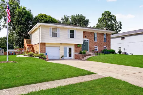 8205 Castleton Blvd, Indianapolis, IN 46256