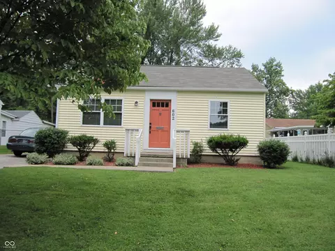 602 E Maxwell, Bloomington, IN 47401 photo 1