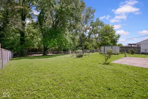 2817 Streamside Dr, Columbus, IN 47203 photo 23