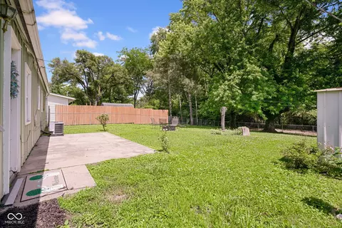 2817 Streamside Dr, Columbus, IN 47203 photo 22