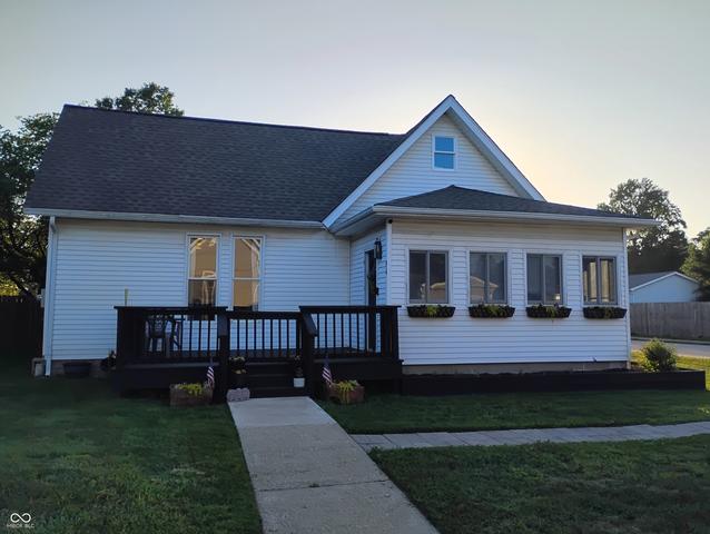 210 N Border St, Paragon, IN 46166