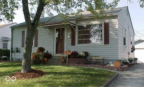 416 Byland Dr, Beech Grove, IN 46107